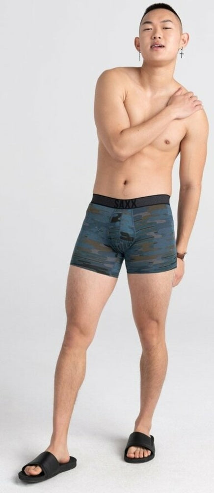 Laden Sie das Bild in Galerie -Viewer, Herren Funktionsboxer Saxx Viewfinder Boxer Brief Fly Blue up in Smoke Camo
