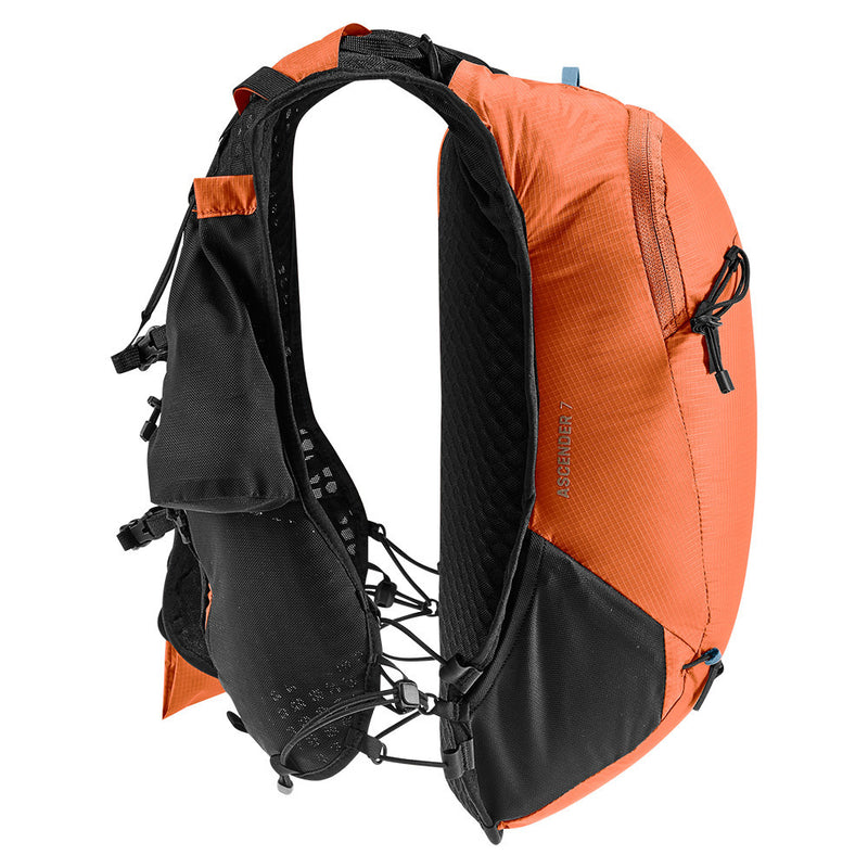 Laden Sie das Bild in Galerie -Viewer, Laufrucksack Deuter Ascender 7 Schwarz
