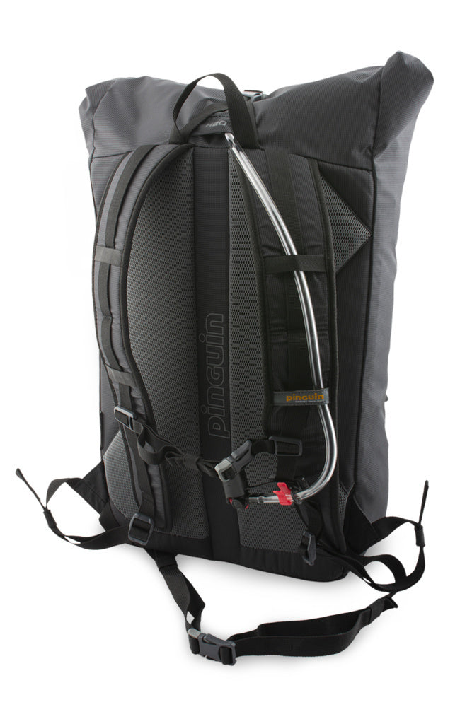 Laden Sie das Bild in Galerie -Viewer, Rucksack Pinguin Commute 25L 2020 schwarz
