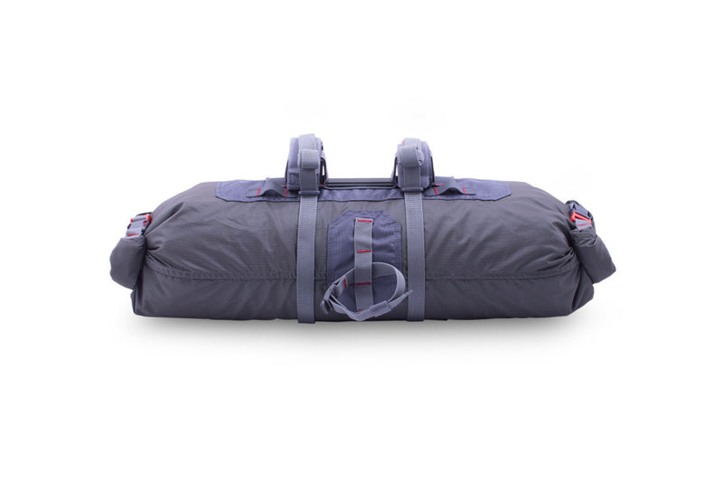 Laden Sie das Bild in Galerie -Viewer, Fahrradtasche Acepac Bar Roll Nylon schwarz 16L
