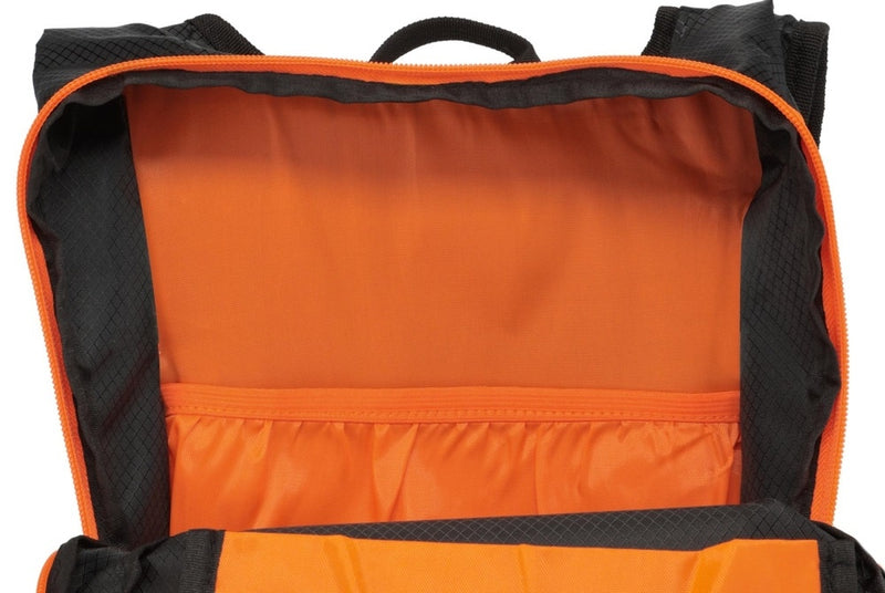 Laden Sie das Bild in Galerie -Viewer, Touristen-/Radrucksack Loap Oxis 15L schwarz/orange
