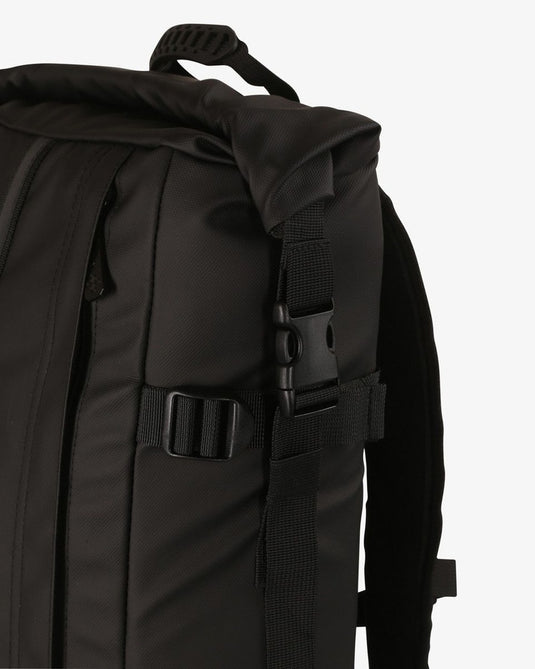 City-Rucksack Kilpi Nuevo 15L BLK